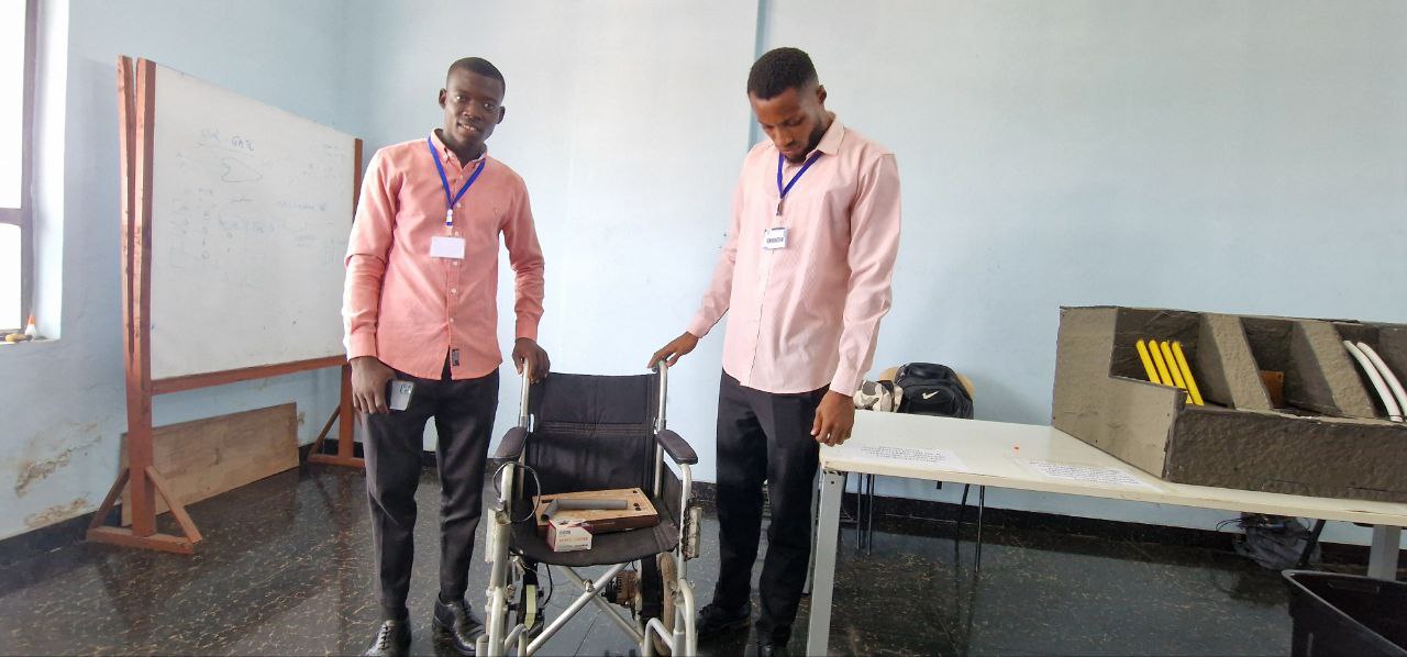 DESIGN AND IMPLEMENTATION OF A SMART HYBRID WIRELESS CHARGING PHONE PAD FOR WHEELCHAIR